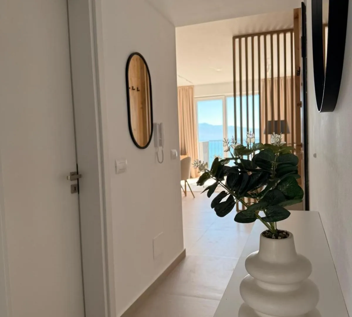 Arletta Sea View Apartment Sarandë
