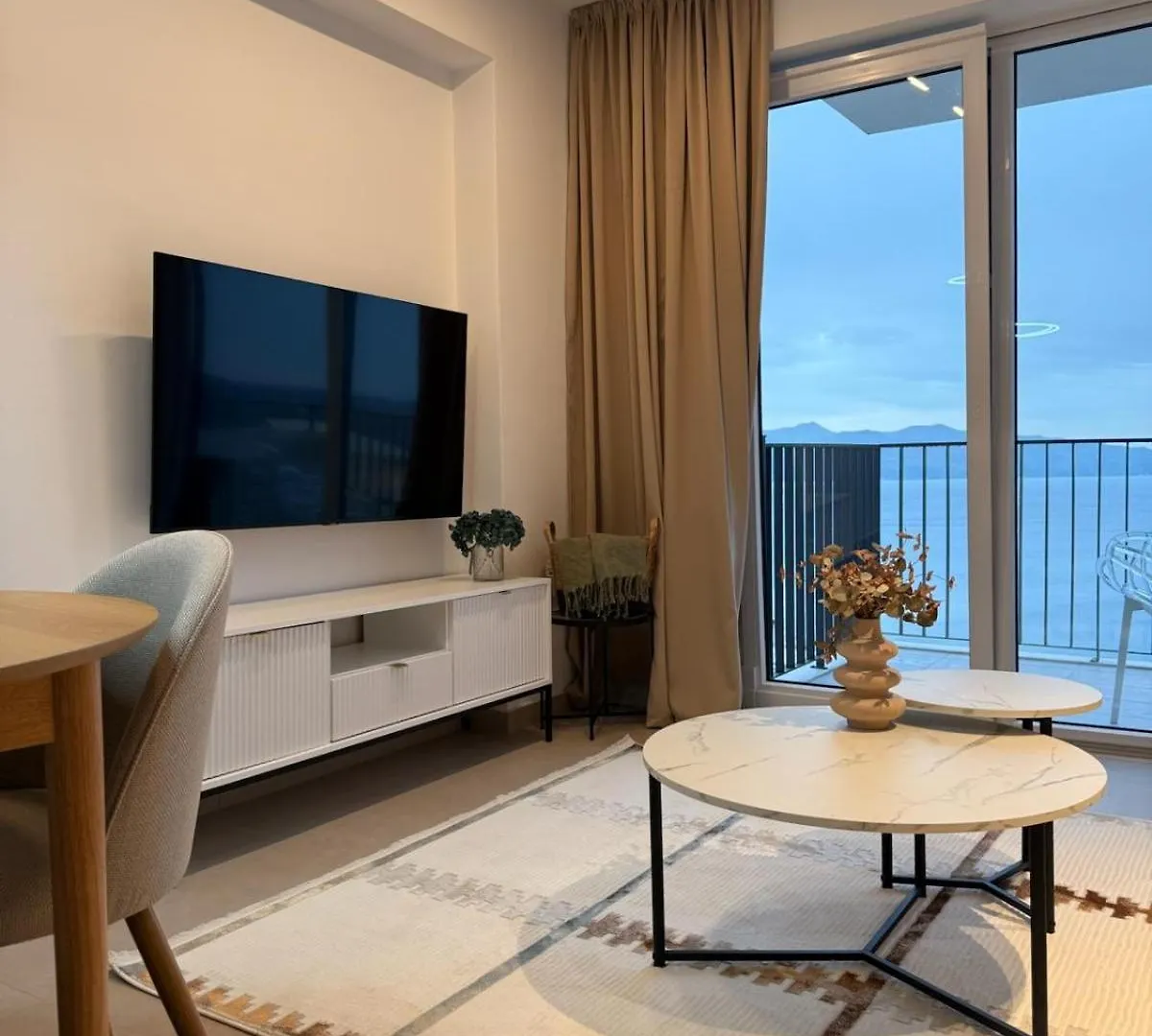 Arletta Sea View Apartment Sarandë