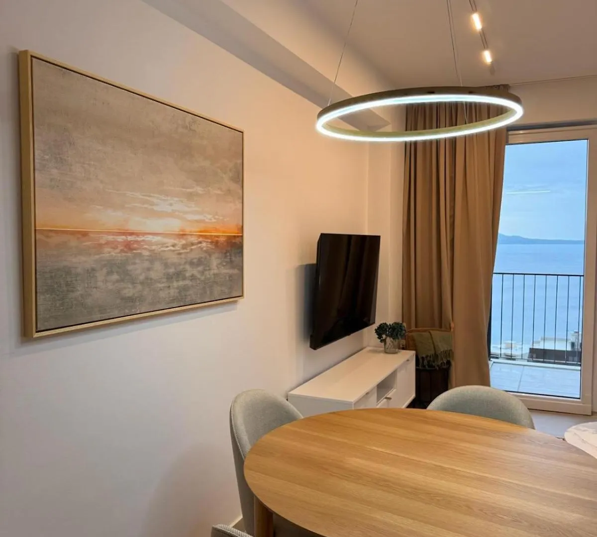 Arletta Sea View Apartment Sarandë