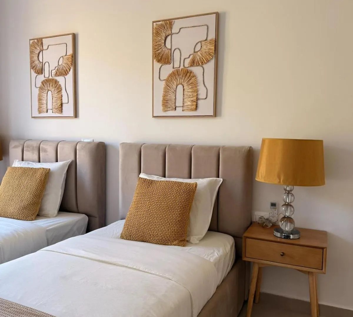 Arletta Sea View Apartment Sarandë